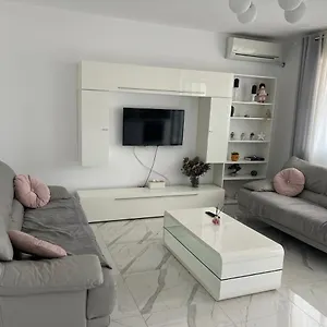 Apartament Confortabil Si Modern, Bucureşti